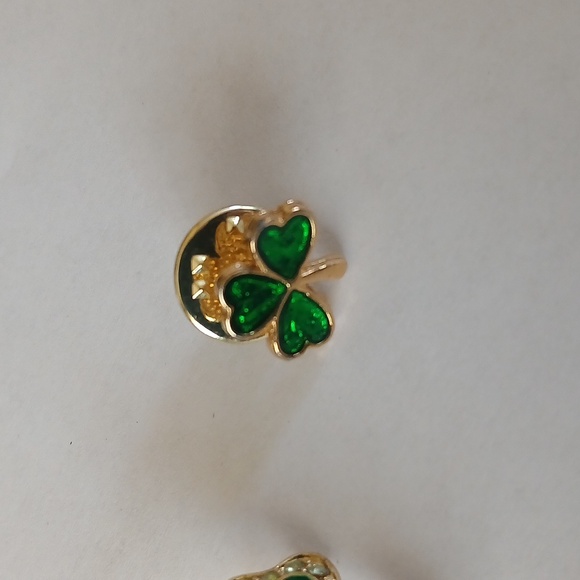 2 Vintage Four Leaf Clover Pin Brooch Crystal Rhinestones St. Patrick Day - Picture 4 of 4